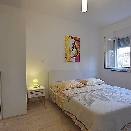 Marine Apartment ซูโกชัน ภายนอก รูปภาพ