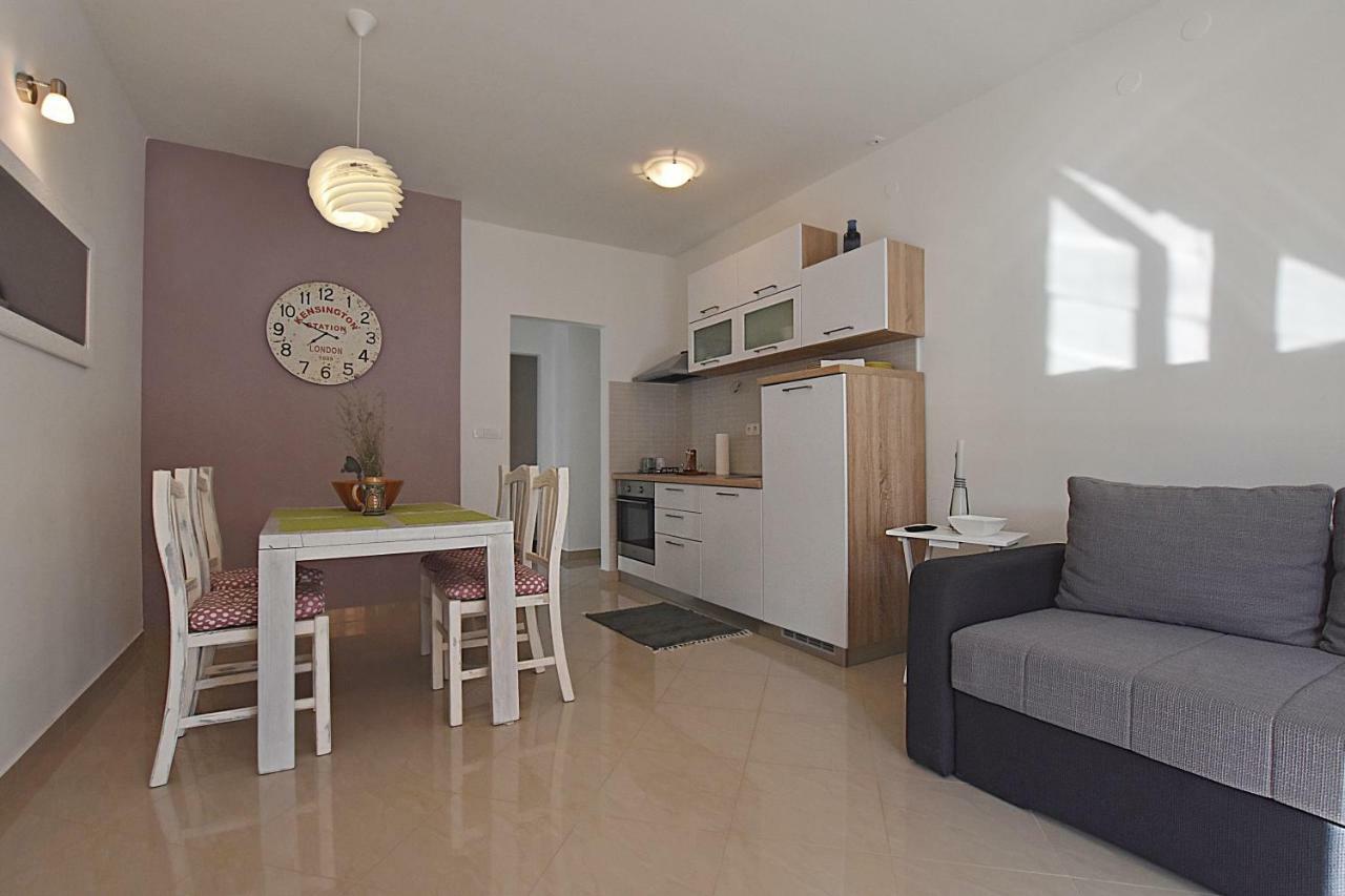 Marine Apartment ซูโกชัน ภายนอก รูปภาพ
