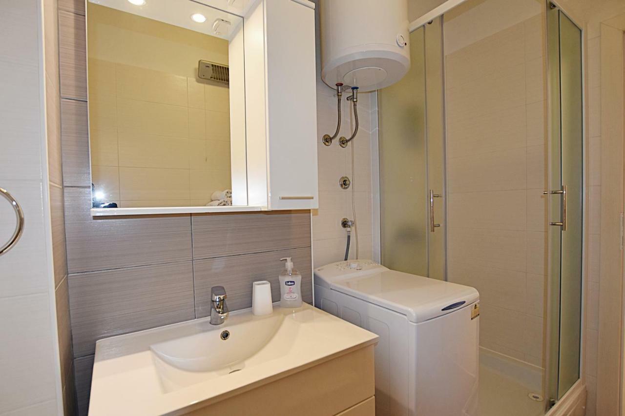 Marine Apartment ซูโกชัน ภายนอก รูปภาพ