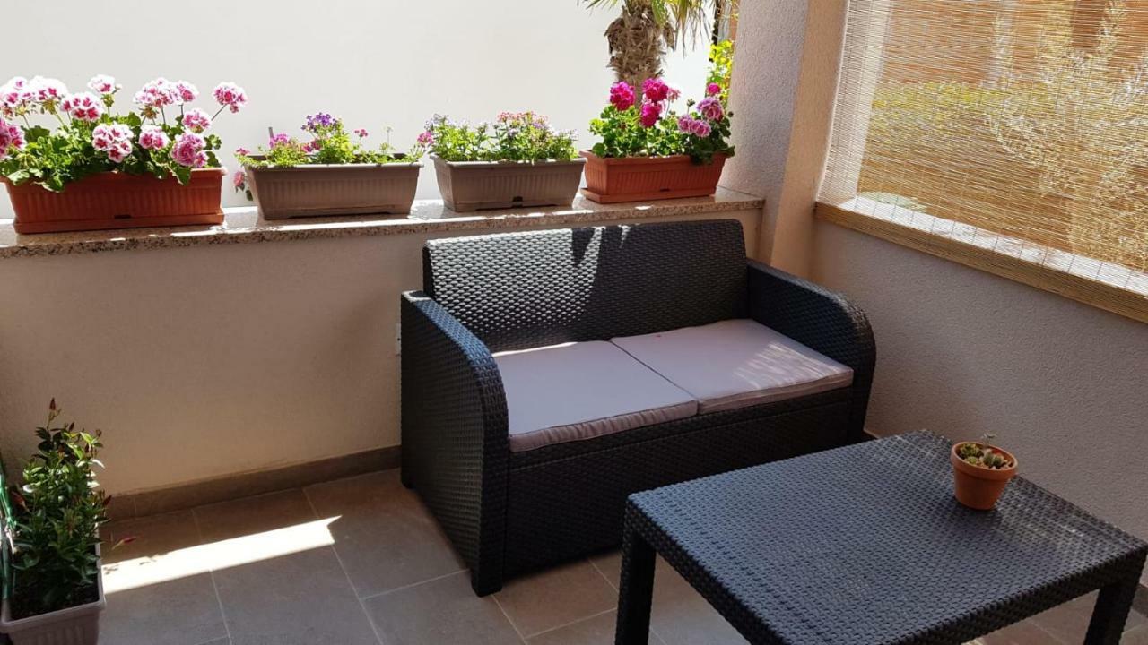 Marine Apartment ซูโกชัน ภายนอก รูปภาพ