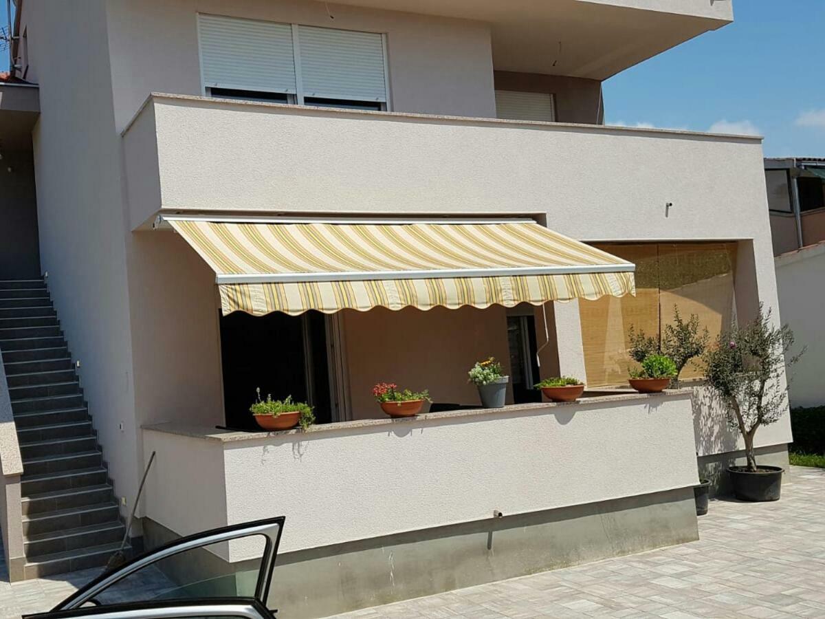 Marine Apartment ซูโกชัน ภายนอก รูปภาพ
